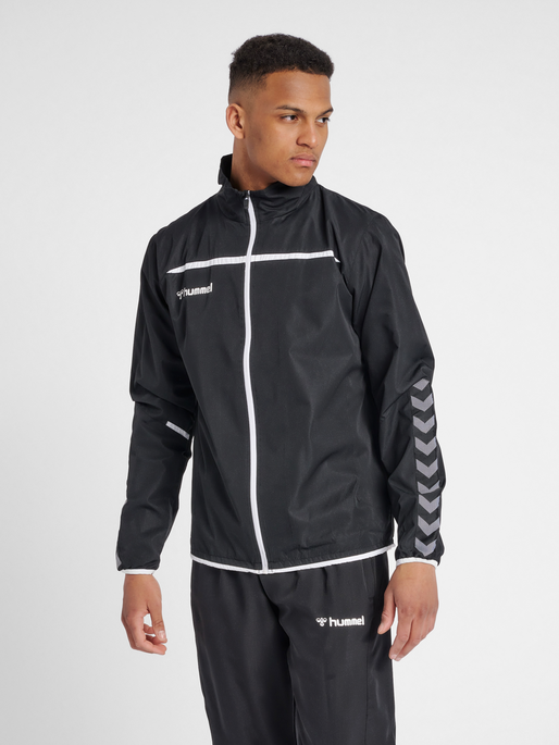 hmlAUTHENTIC TRAINING JACKET, BLACK/WHITE, model