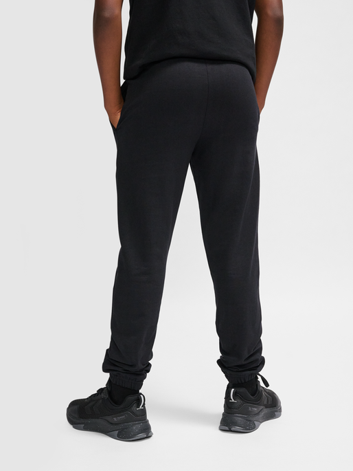 hmlGO 2.0 SWEATPANTS KIDS, BLACK, model