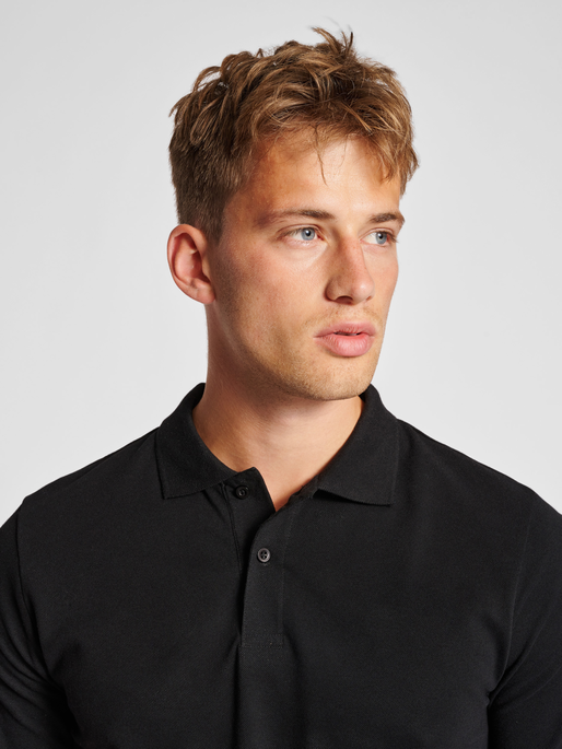 hmlRED CLASSIC POLO, BLACK, model