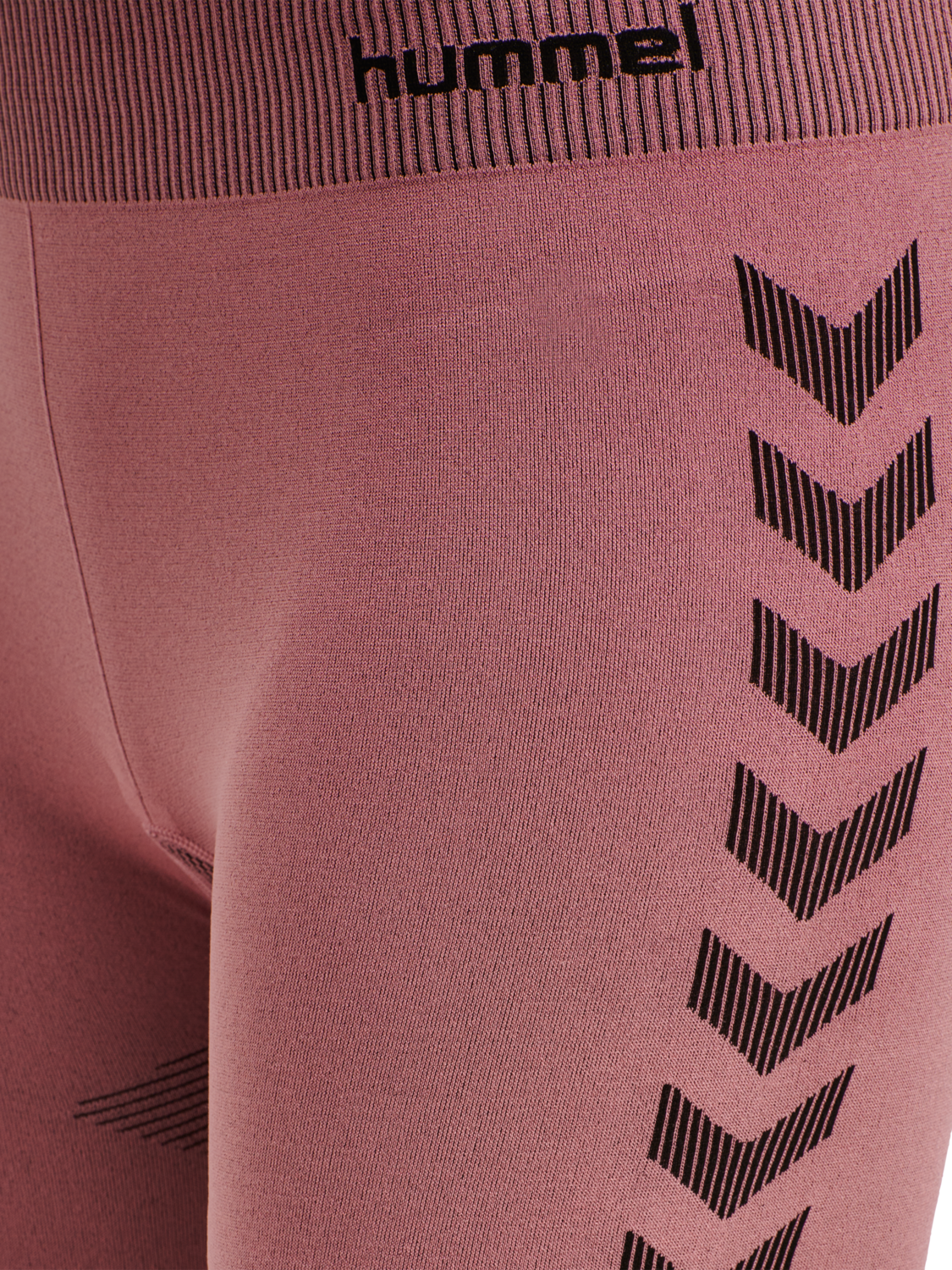 HUMMEL FIRST SEAMLESS TR SHT TIGH W, DUSTY ROSE, packshot