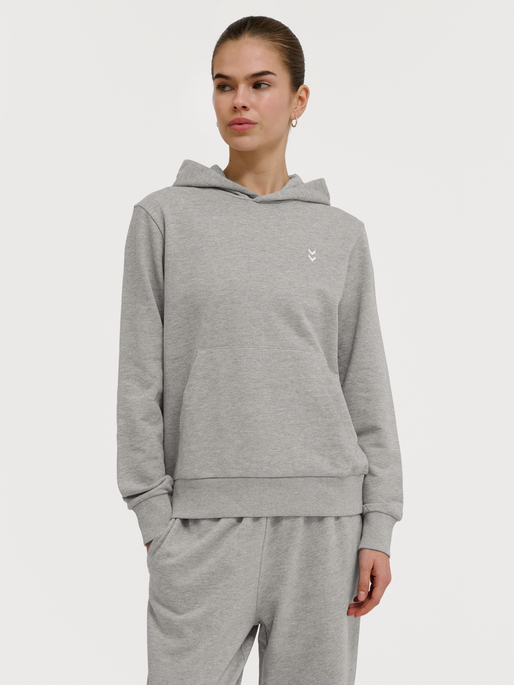 hmlPULSE W SWEAT HOODIE, GREY MELANGE, model