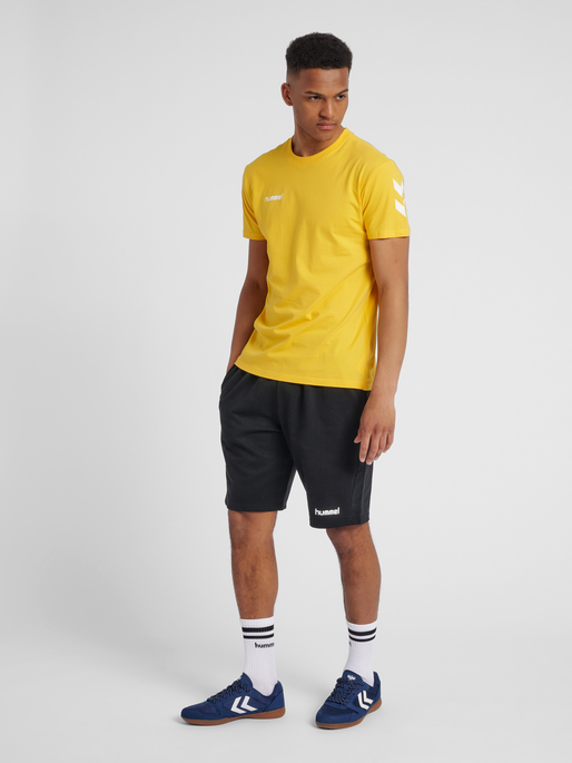 HMLGO COTTON T-SHIRT S/S, SPORTS YELLOW, model