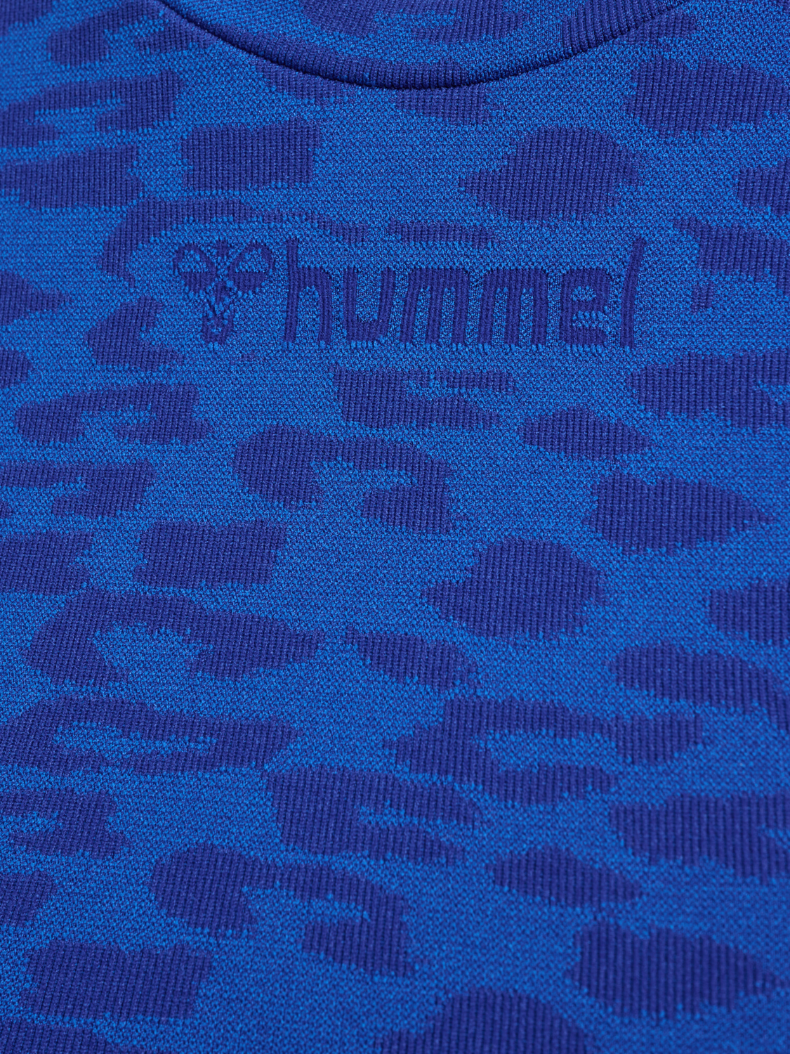 hmlMT LEO SEAMLESS CROP T-SHIRT L/S, OLYMPIAN BLUE/SODALITE BLUE ME, packshot