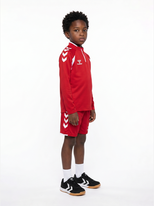hmlCORE 2.0 SHORTS KIDS, TRUE RED/WHITE, model
