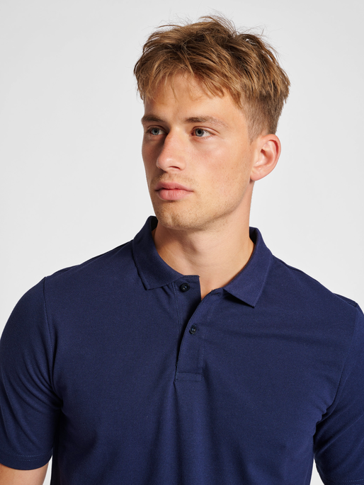 hmlRED CLASSIC POLO, MARINE, model