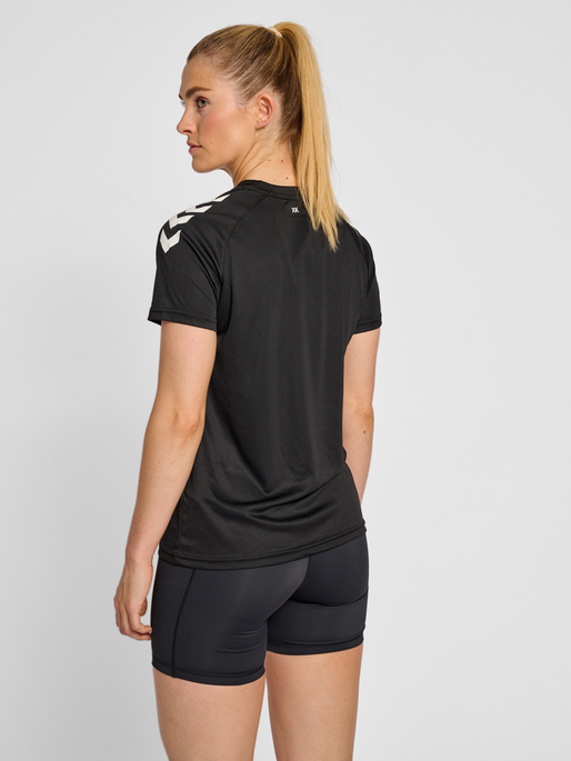 hmlCORE XK CORE POLY TEE  S/S WOMAN, BLACK, model