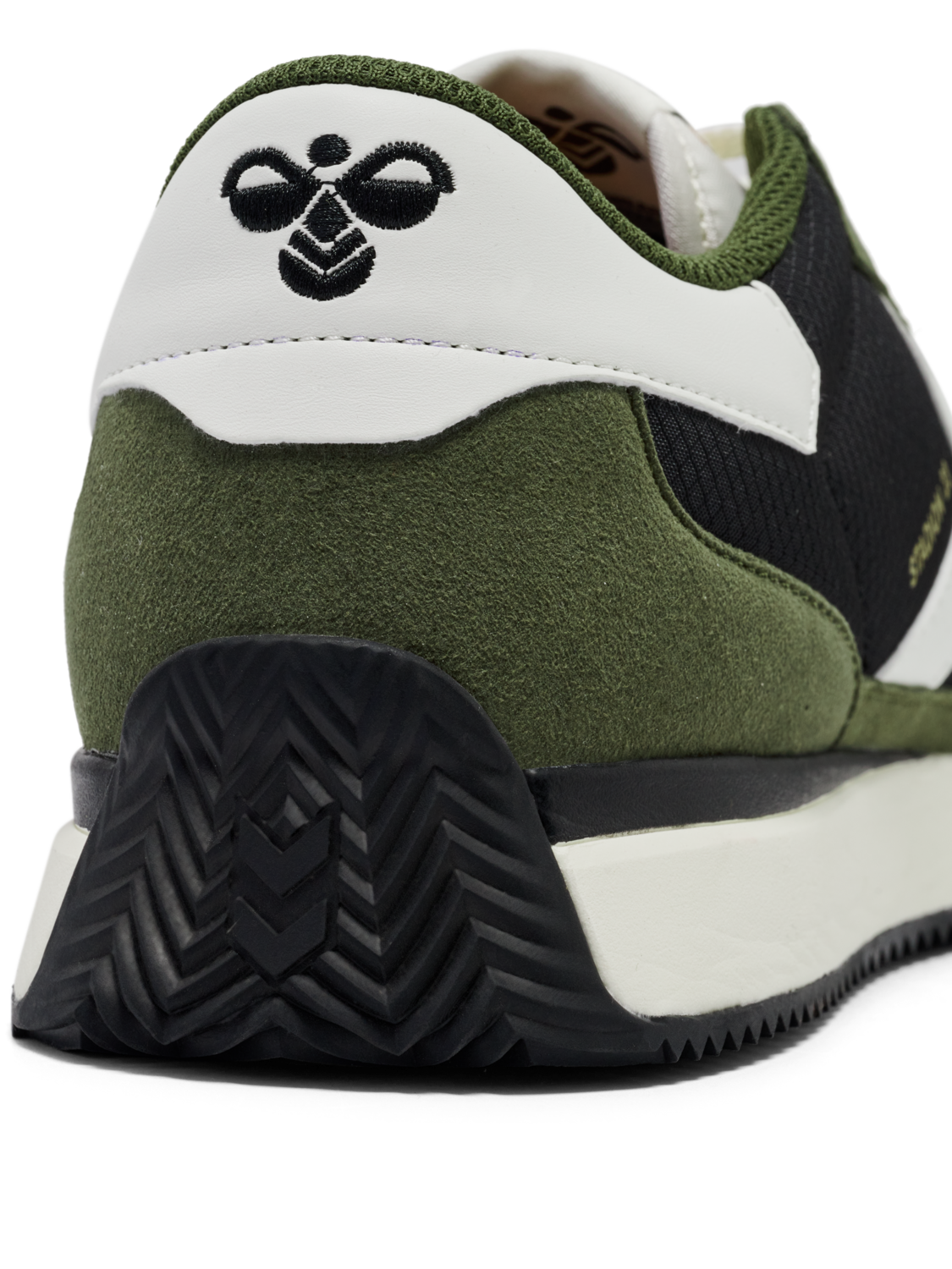 STADION 23, WINTER MOSS, packshot