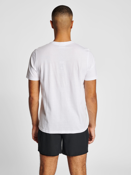 hmlIC BILL T-SHIRT, WHITE, model