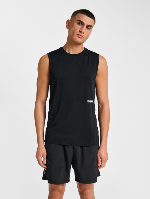 hmlPULSE WORKOUT TANK TOP, BLACK hmlPULSE WORKOUT TANK TOP, BLACK, model