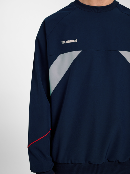 hmlWORLD 26 CREW TECH, DARK SAPPHIRE, model