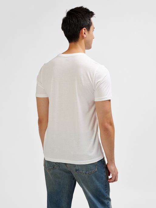 hmlGRAPHIC TRIPLE LOGO COTTON TEE, WHITE, model