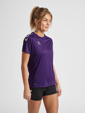 hmlCORE XK CORE POLY T-SHIRT S/S WOMAN, ACAI, model