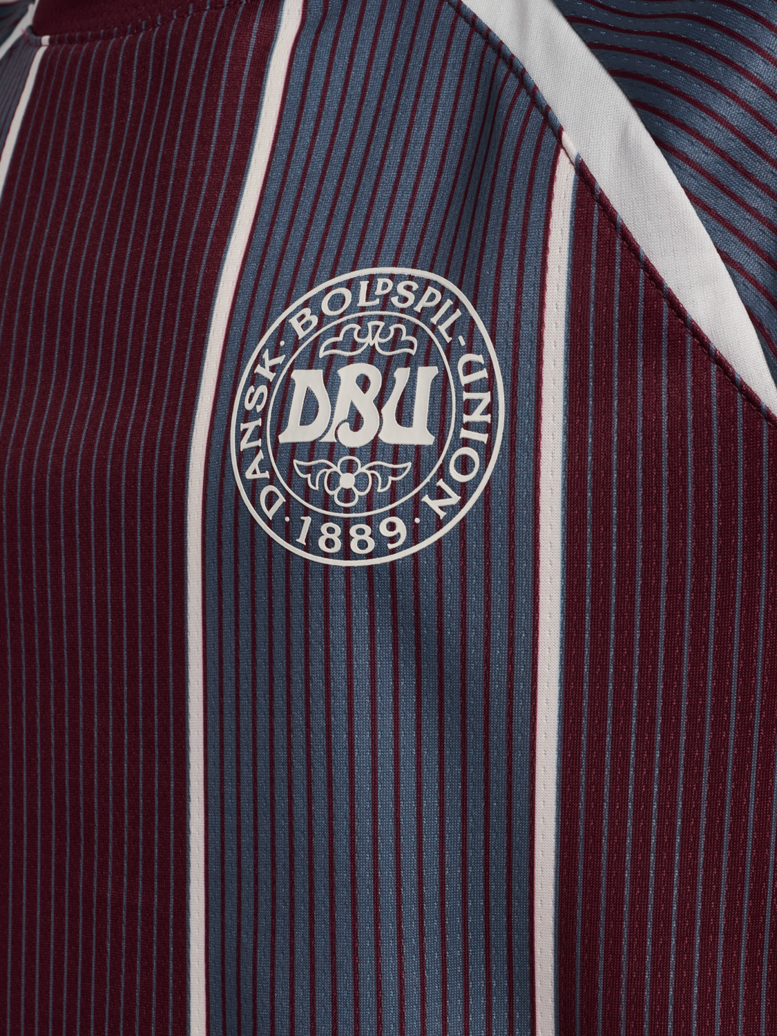 DBU WOMAN 25 PRE GAME JERSEY S/S KI, MULTI COLOUR, packshot