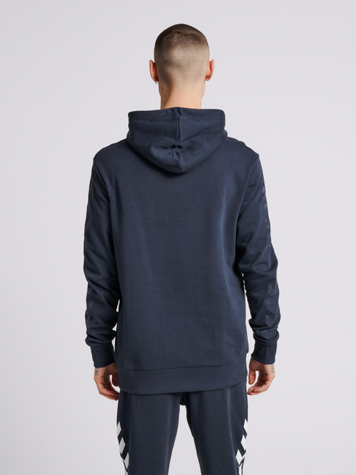 hmlLEGACY HOODIE, BLUE NIGHTS, model