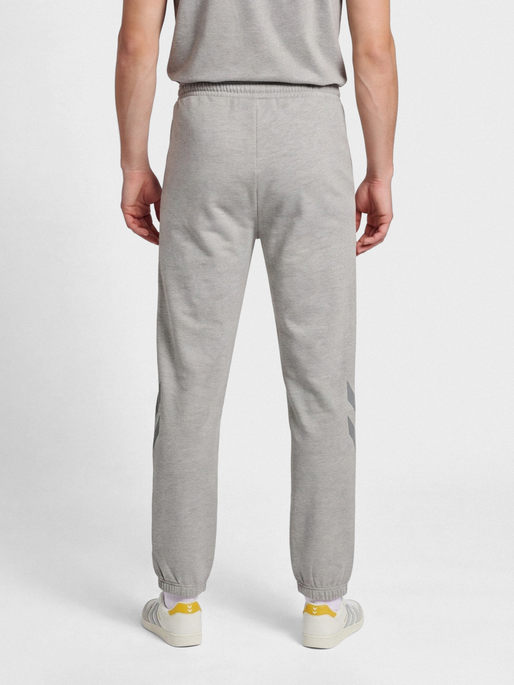 hmlLEGACY REGULAR PANTS PLUS, GREY MELANGE, model