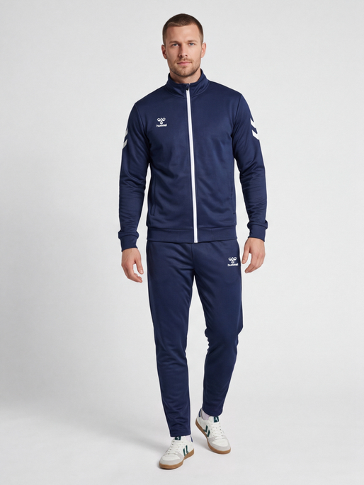 hmlLOGO SUIT, MARINE, model
