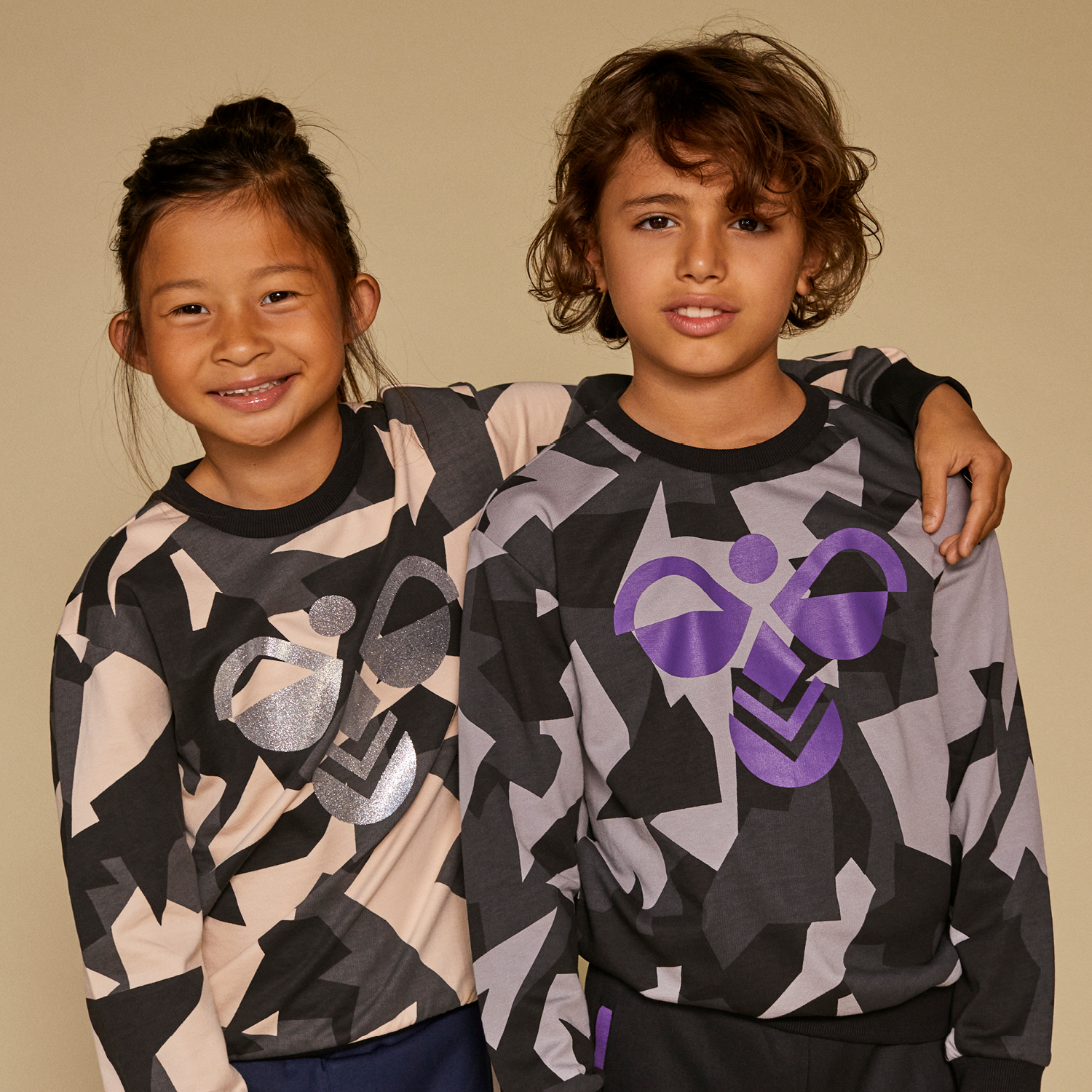 hmlSKYHOOK SWEATSHIRT, BLACK, packshot