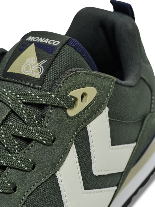 MONACO 86 WCS, CLIMBING IVY/BEETLE, packshot