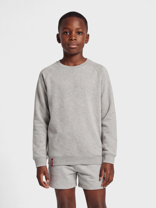 hmlRED CLASSIC SWEATSHIRT KIDS, GREY MELANGE, model