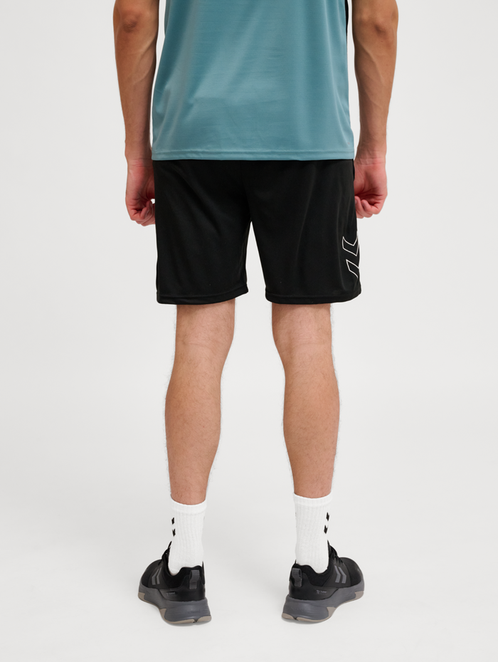 hmlTE FLEX MESH SHORTS, BLACK, model