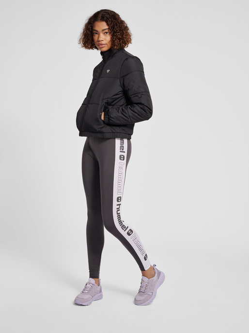 hmlSUKI PUFF JACKET, 2001, model