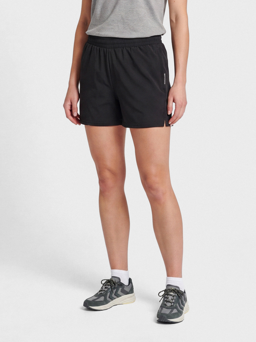 hmlMOVE GRID WOVEN SHORTS WOMAN, BLACK, model
