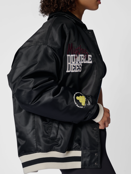 hmlLETTERMAN JACKET SPORTSWEAR, BLACK, model