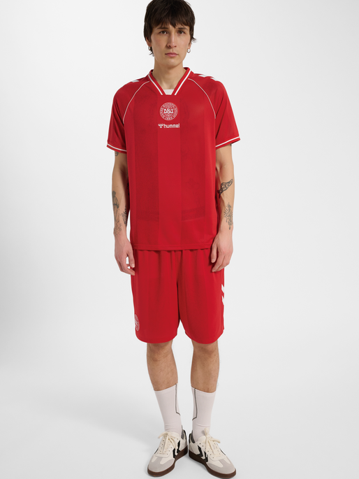 DBU 26 HOME JERSEY S/S, TANGO RED, model
