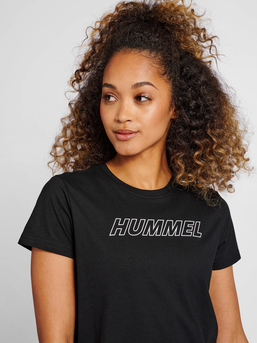 hmlTE CALI 2-PACK COTTON T-SHIRT, BLACK/CHATEAU GREY, model