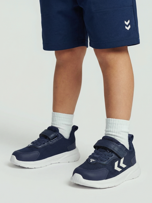 ACTUS TR BREATHER INFANT, BLACK IRIS, model