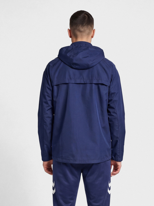 hmlLEAD 2.0 ALL-WEATHER JACKET, MARINE, model