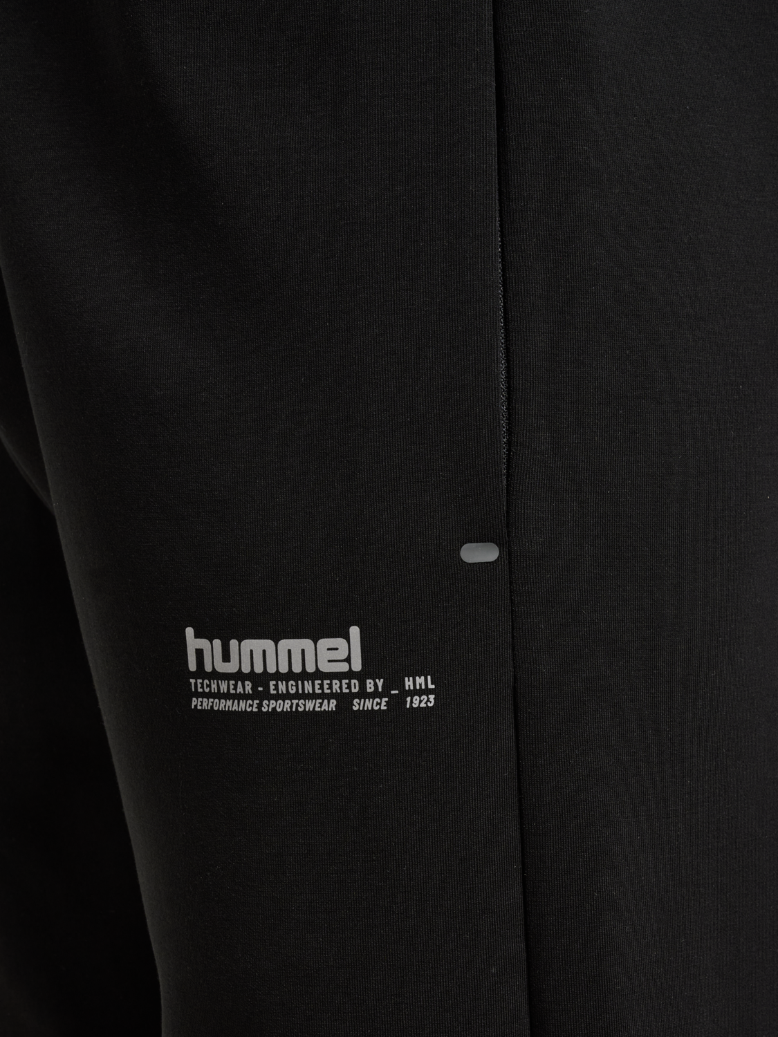 hmlTECH FLEECE REGULAR PANTS, BLACK, packshot