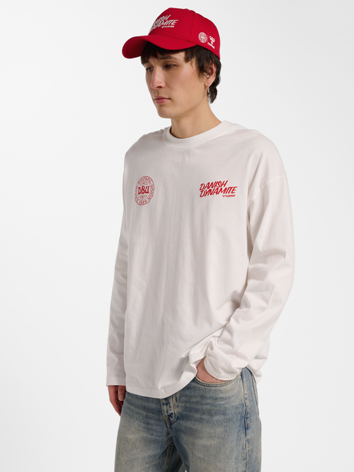 DBU 26 FAN LOOSE DYNAMITE TEE LS, WHITE, model
