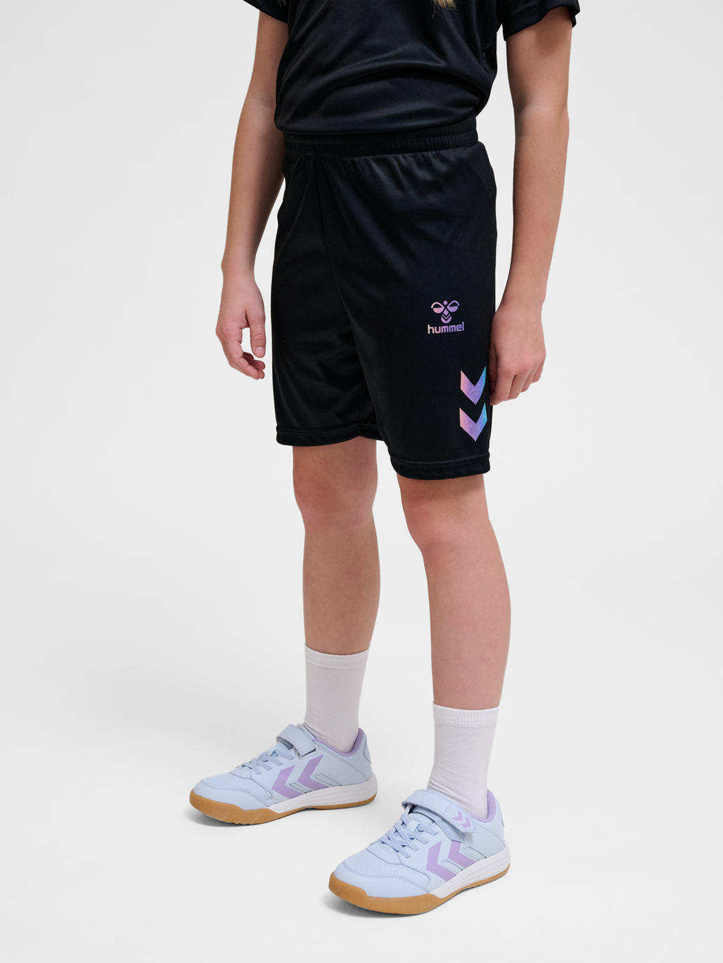 hmlSHIMMER SHORTS, BLACK, model