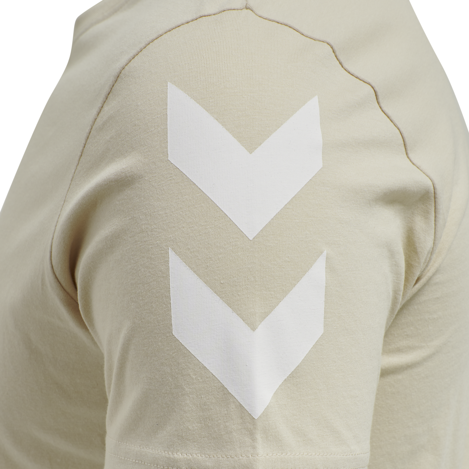 hmlLEGACY CHEVRON T-SHIRT, PUMICE STONE, packshot