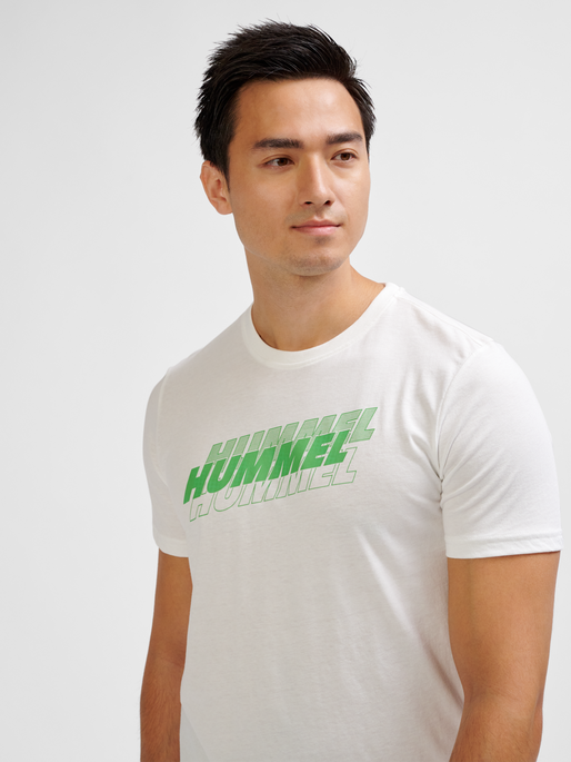 hmlGRAPHIC TRIPLE LOGO COTTON TEE, WHITE, model