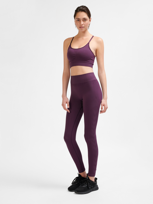 hmlMT DEFINE SEAMLESS PADDED BRA, PLUM PERFECT, model