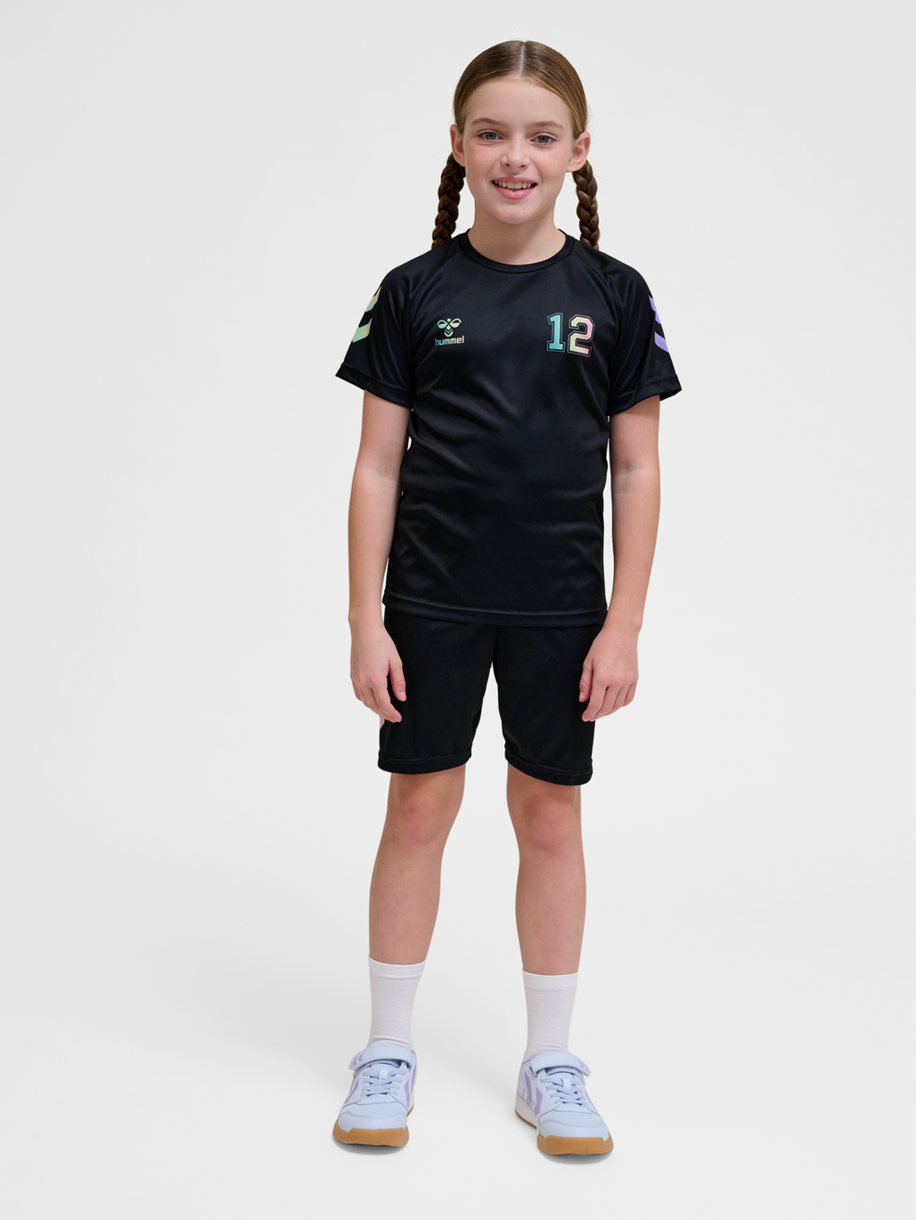 hmlSHIMMER T-SHIRT S/S, BLACK, model
