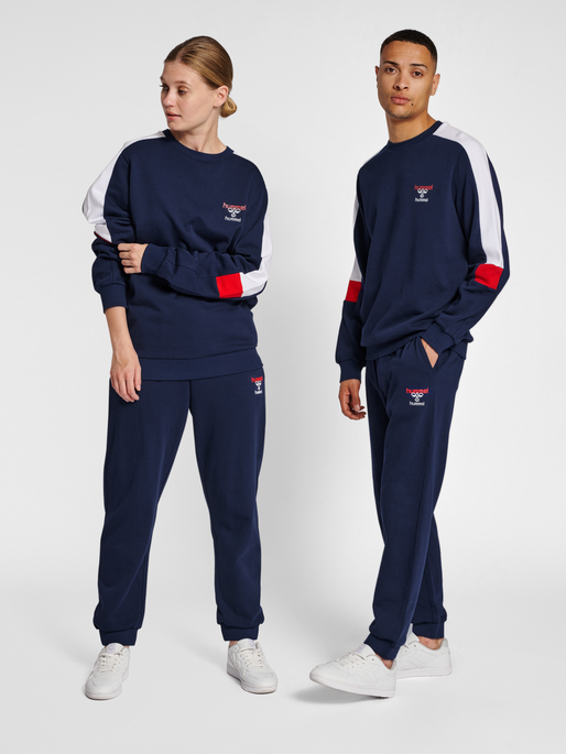 hmlIC DAYTON REGULAR PANTS, 7666, model