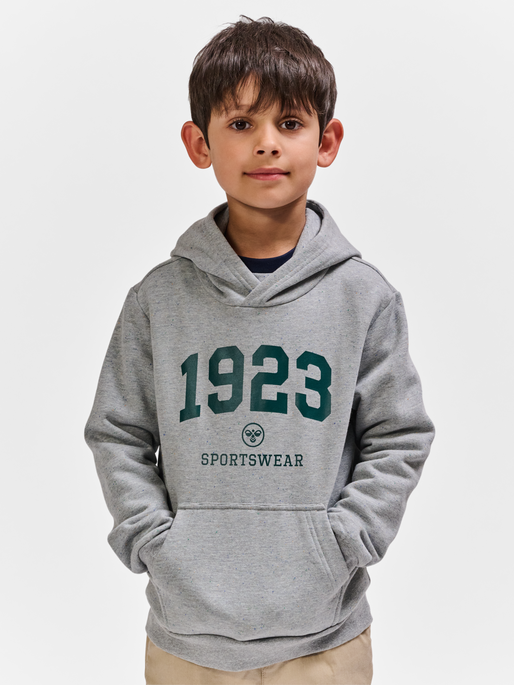 hmlNIPPS HOODIE, LIGHT GREY MELANGE, model