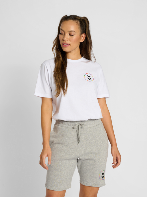 hmlEVERYTHING NOTHING T-SHIRT, 9001, model