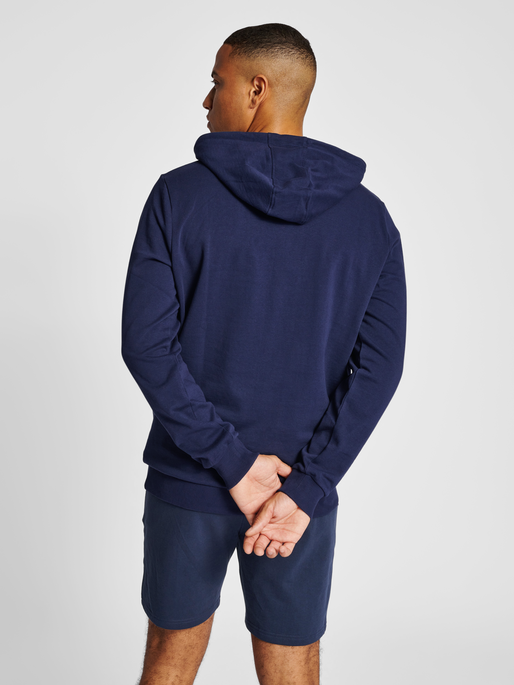 hmlIC FRED HOODIE, PEACOAT, model
