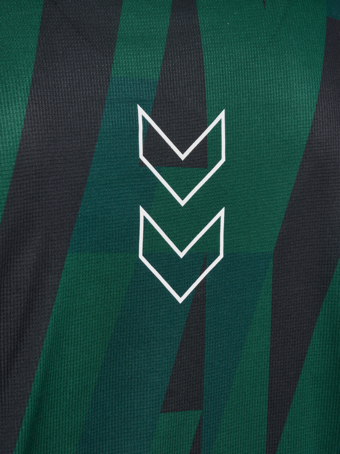 hmlCOURT AOP LIGHT WEIGHT T-SHIRT, RAIN FOREST, packshot