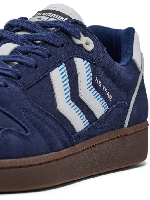 HB TEAM, BLACK IRIS, packshot