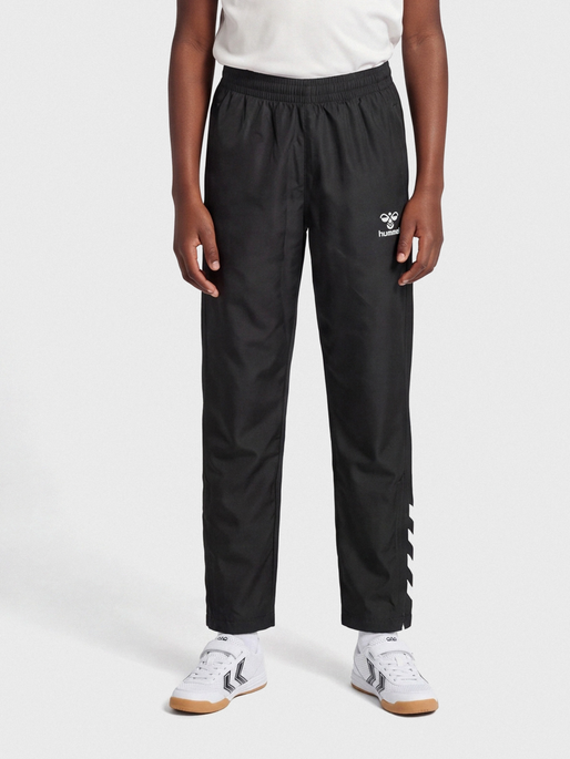 hmlCORE XK MICRO PANTS KIDS, BLACK, model