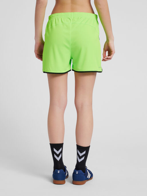 hmlAUTHENTIC POLY SHORTS WOMAN, GREEN GECKO, model