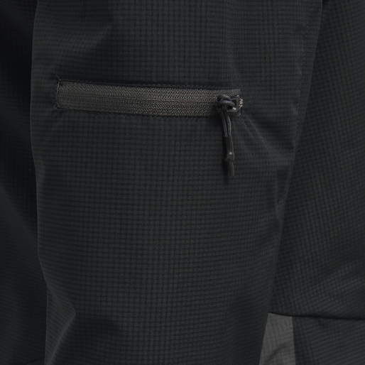 hmlNORTH SHELL JACKET WOMAN, BLACK/ASPHALT, packshot