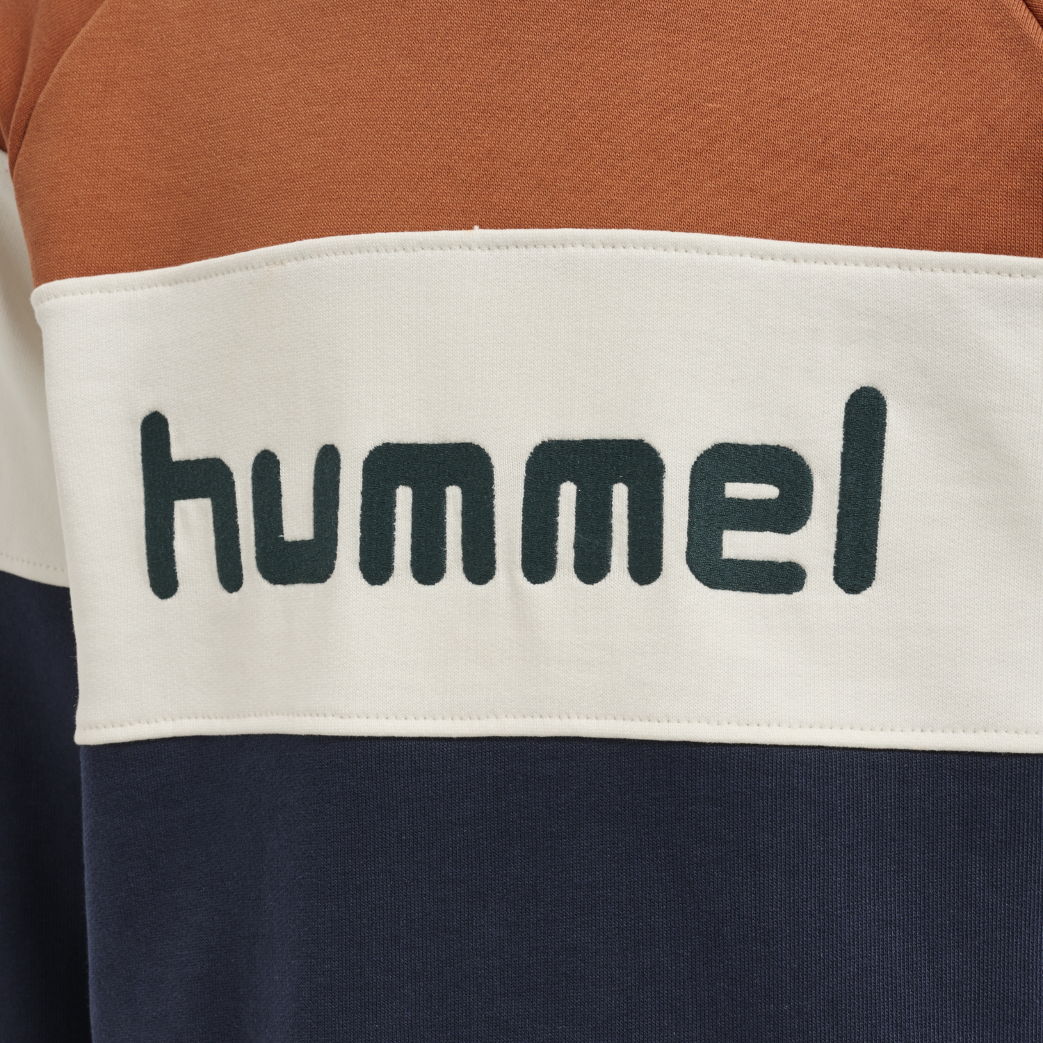 hmlCLAES SWEATSHIRT, SIERRA, packshot