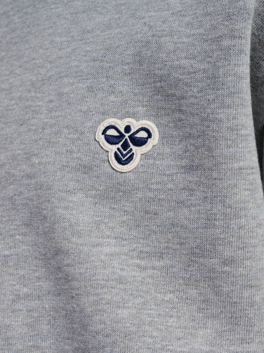 hmlJR LOOSE CREWNECK BEE, GREY MELANGE, packshot