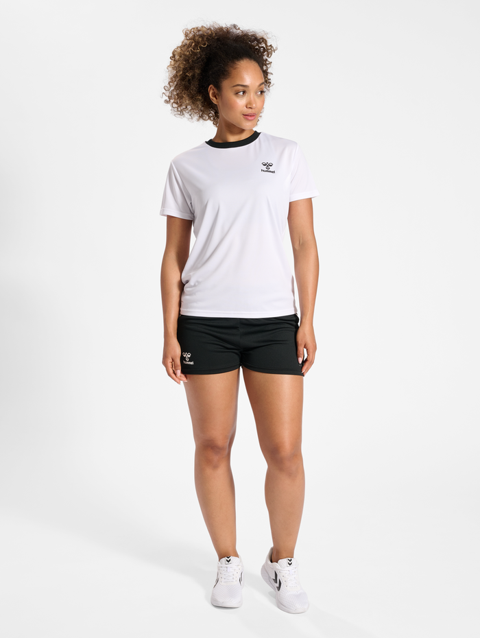 hmlSTALTIC POLY JERSEY S/S WOMAN, WHITE, model